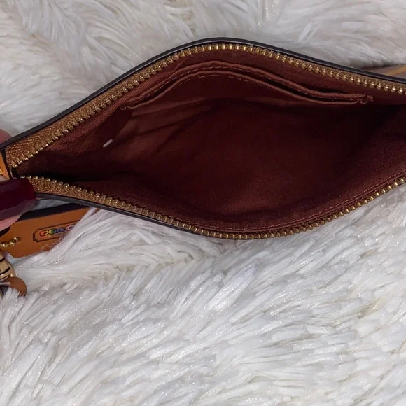 NWOT Coach Wristlet Brass/Tan Natural Multi Rainbow Signature Canvas/leather - Picture 10 of 13